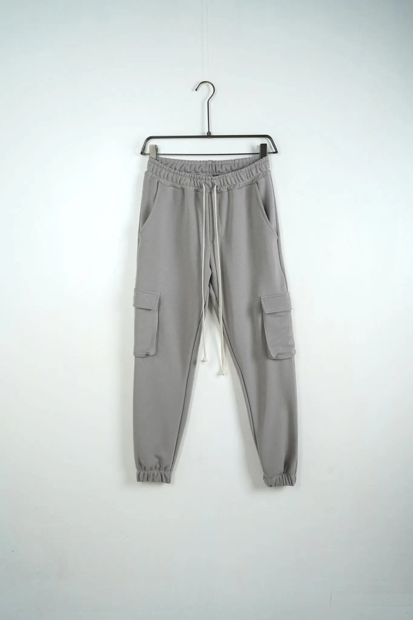 completo pantalone felpa cappuccio lacci tasca laterale cargo duca homme 1