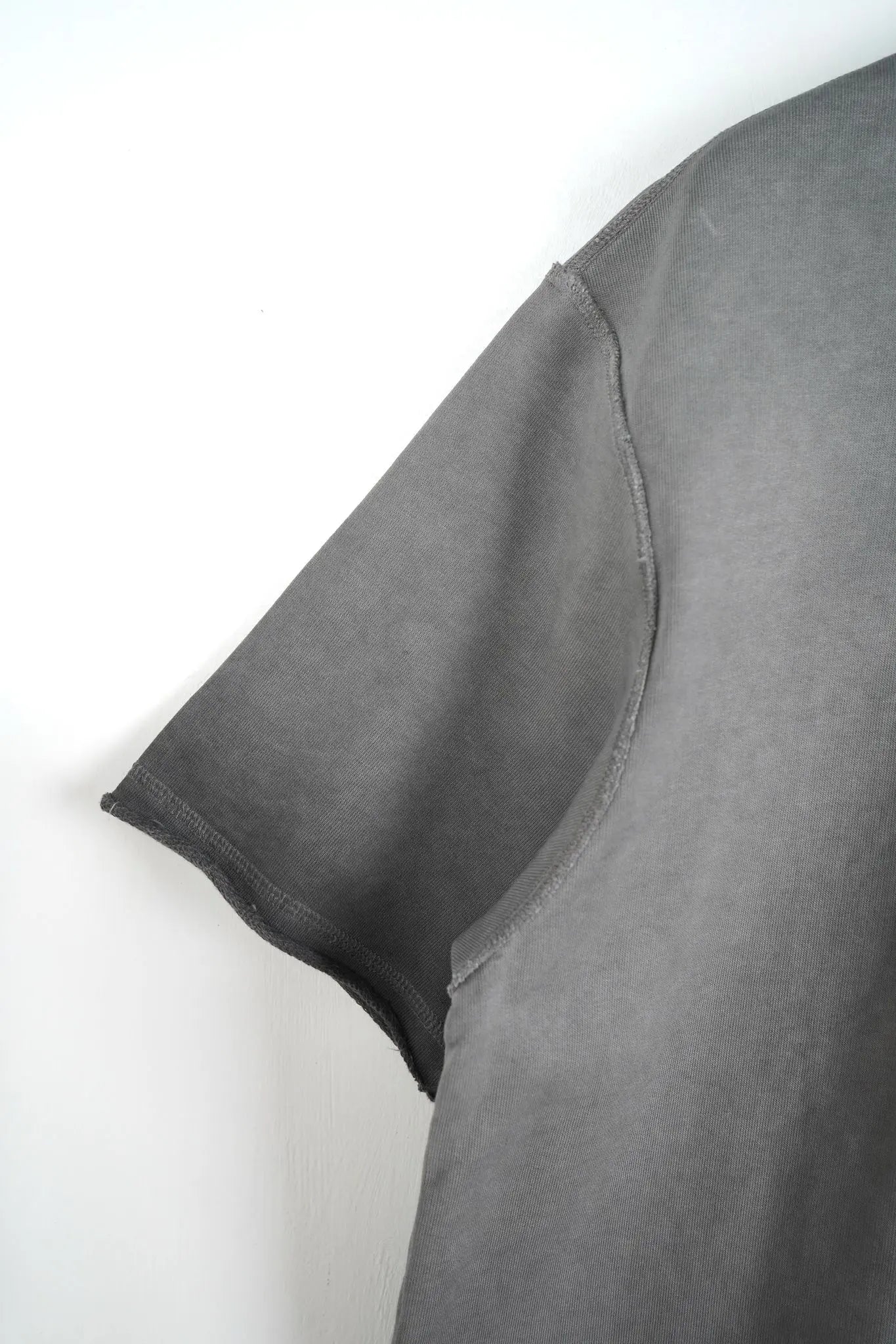 completo t-shirt e pantalone estivo cotone effetto lavato grigio  lacci tasche laterali duca homme uomo 3