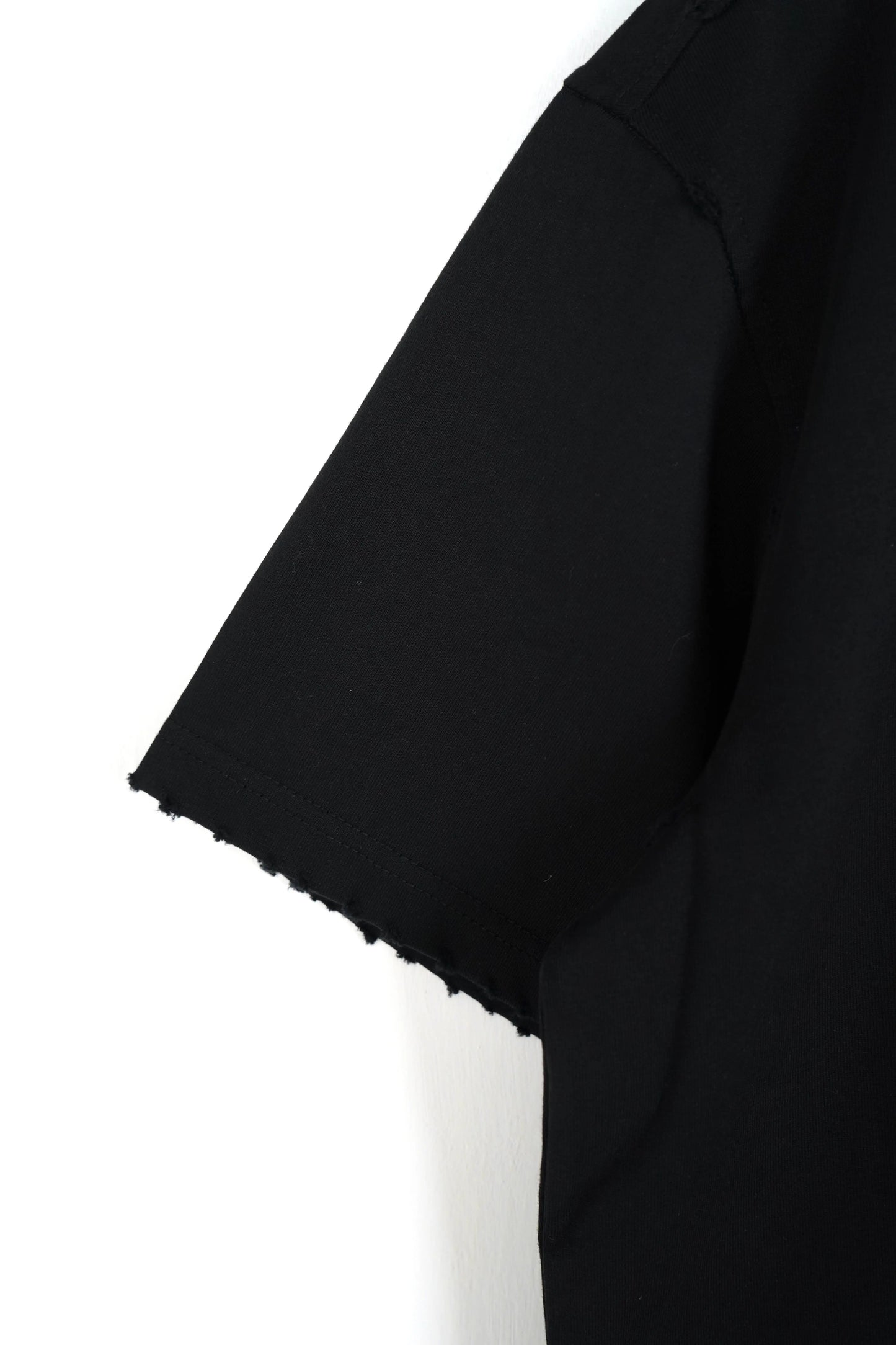 T-SHIRT BASIC DESTROYED NERO (9627391983943)