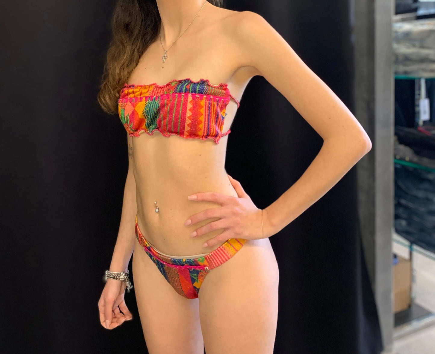 BIKINI F**K (9219911876935)