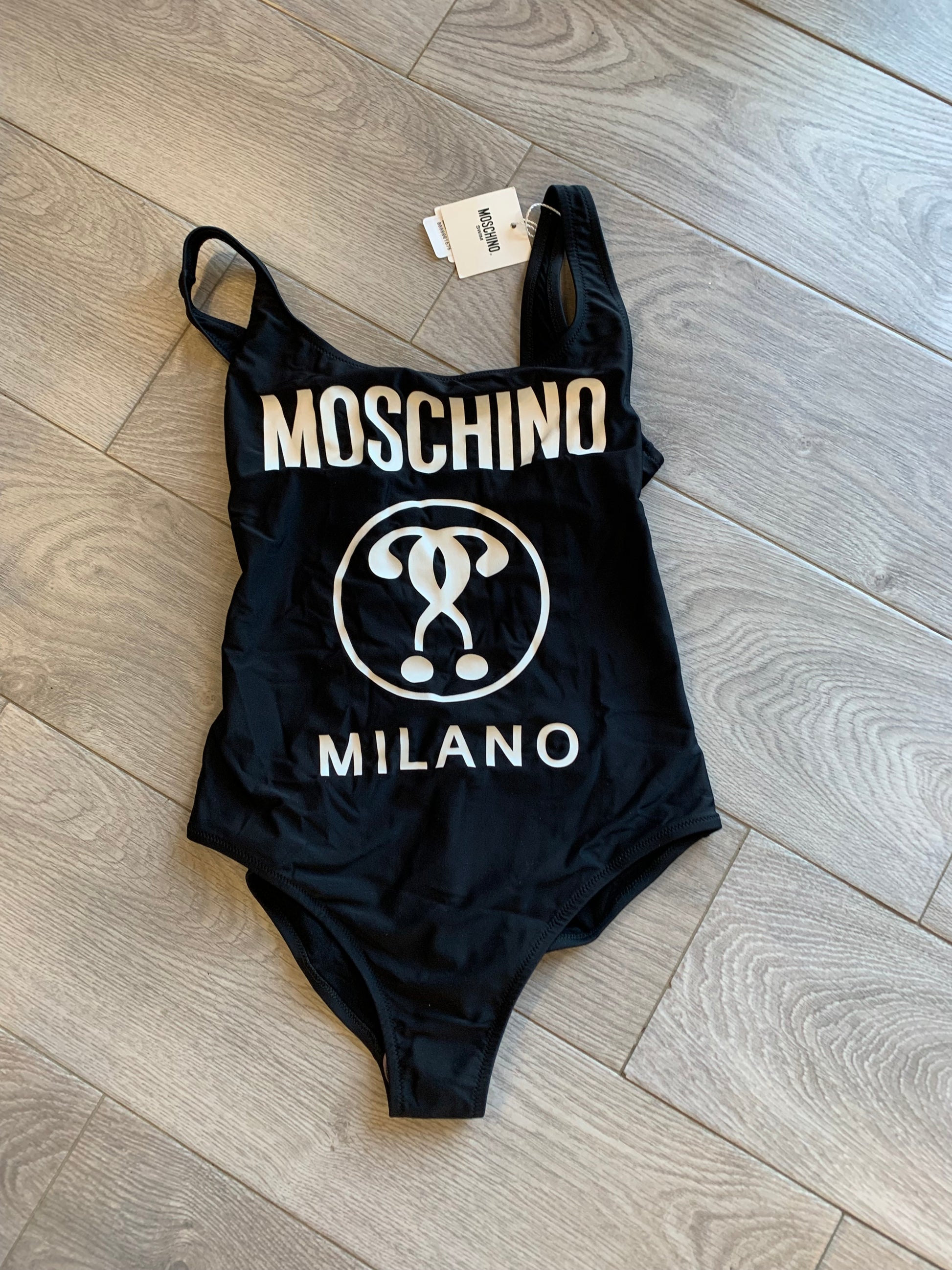 COSTUME MOSCHINO DONNA LOGO MILANO NERO (6737291149445)