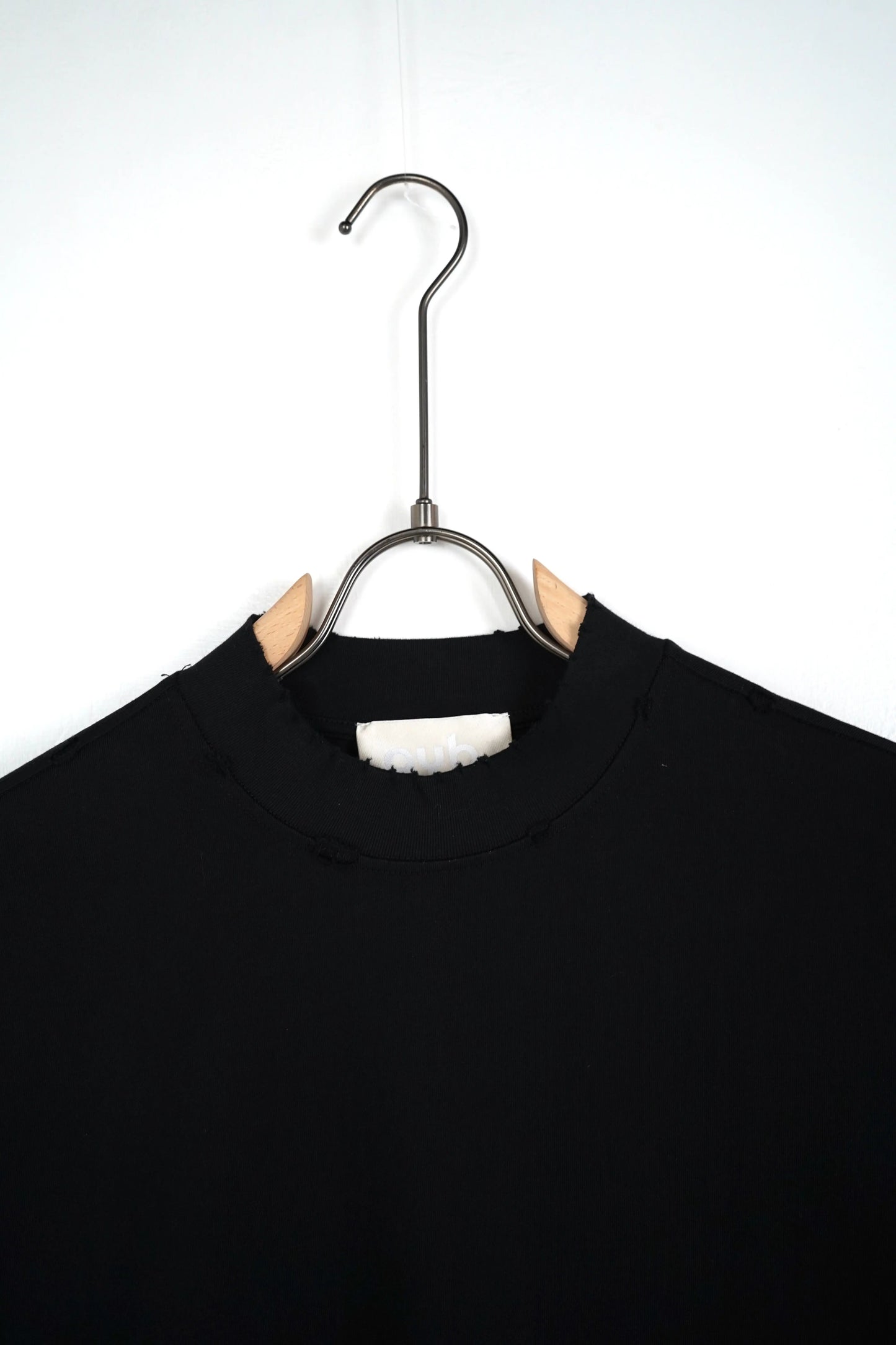 T-SHIRT BASIC DESTROYED NERO (9627391983943)