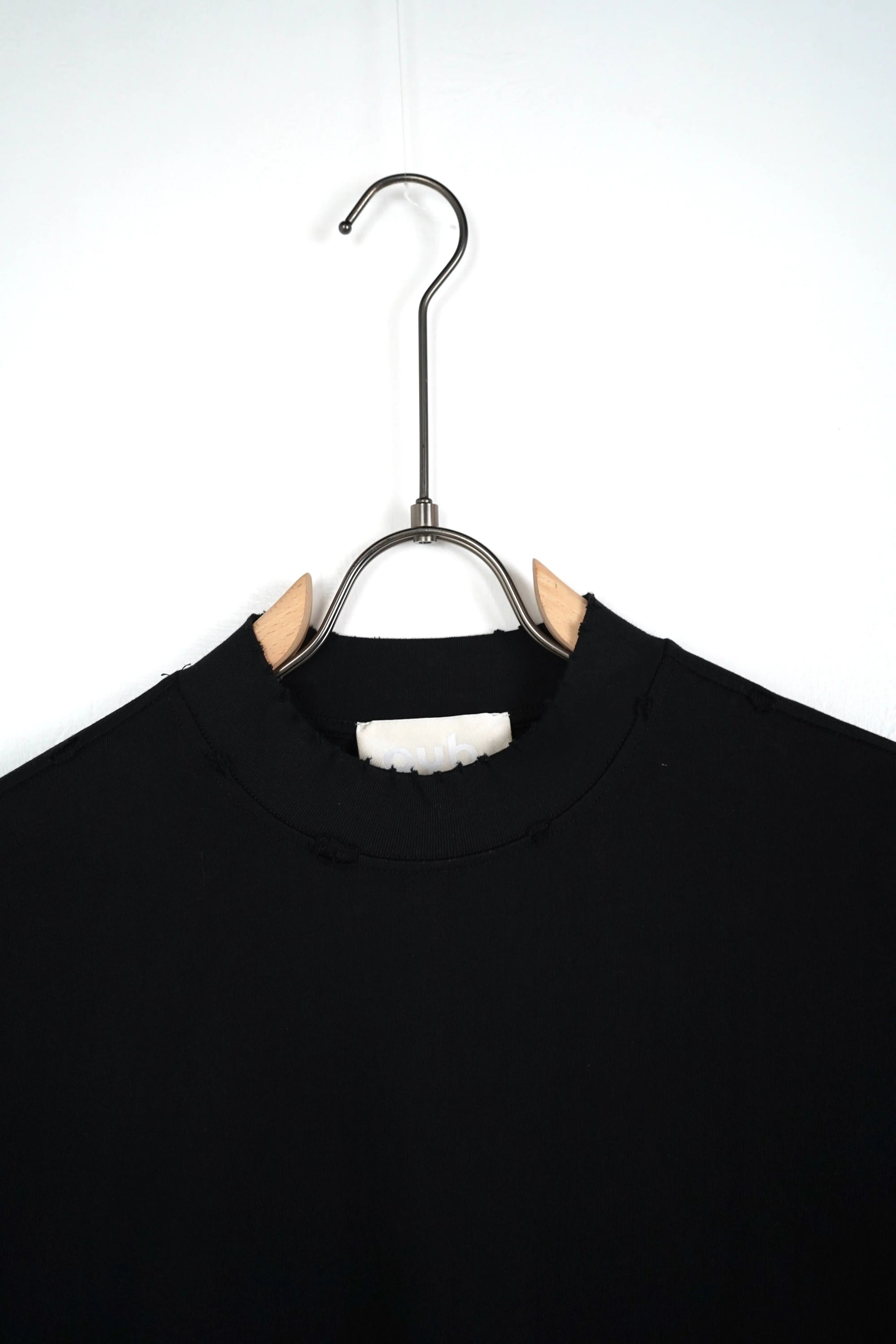 T-SHIRT BASIC DESTROYED NERO (9627391983943)