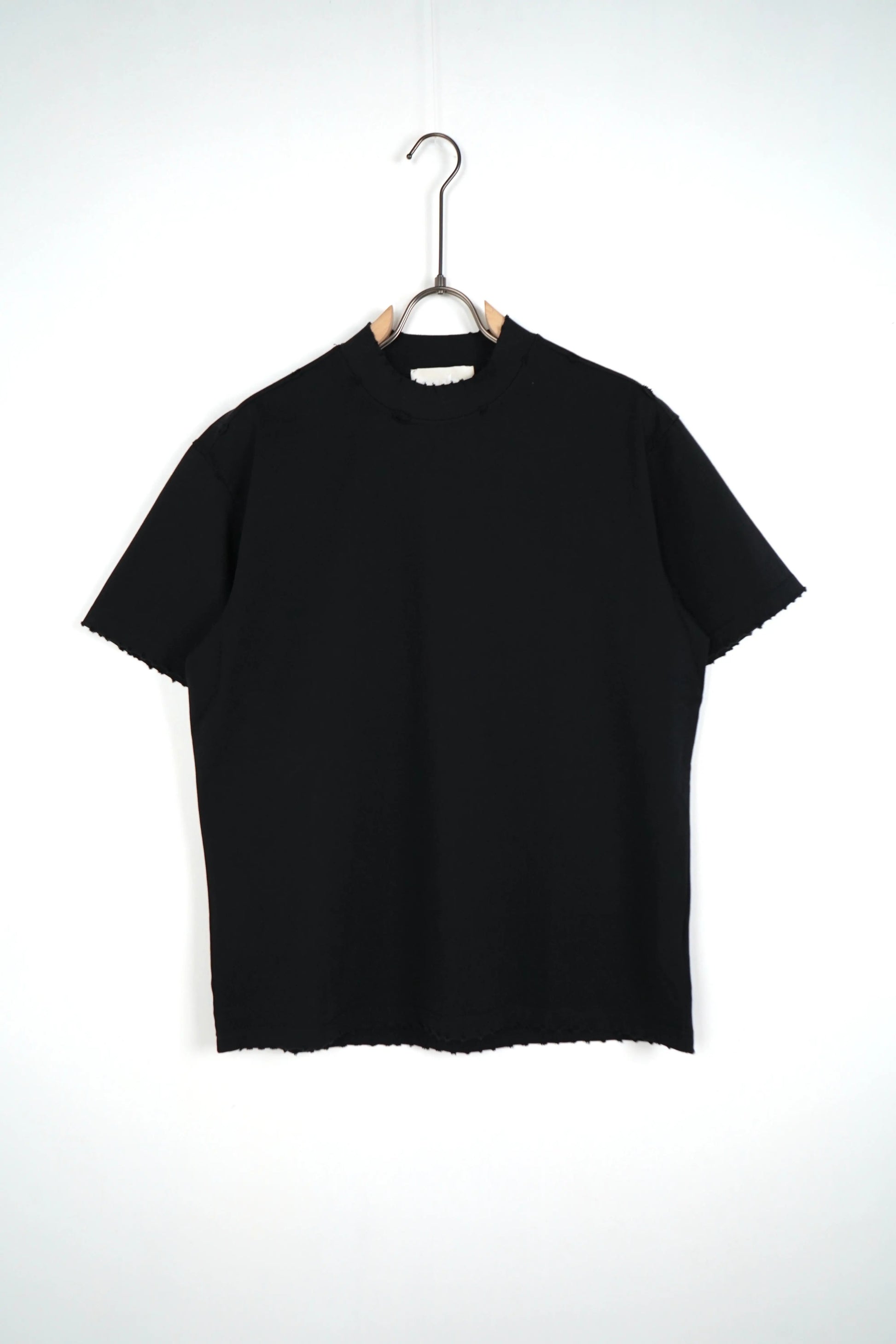 T-SHIRT BASIC DESTROYED NERO (9627391983943)