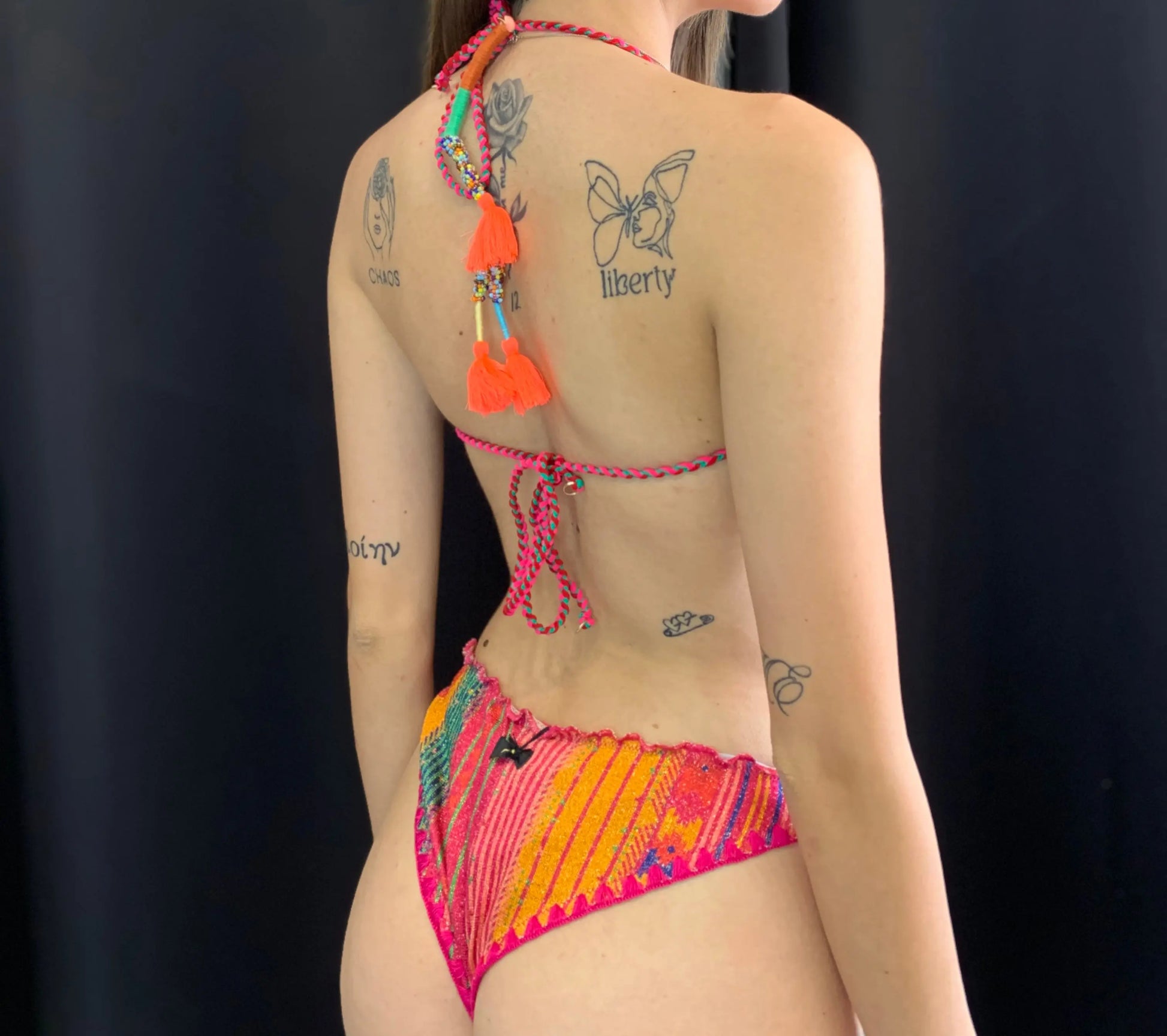 BIKINI F**K (9219911254343)