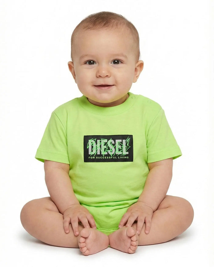 Diesel Bambino e Neonato | T Shirt Verde con Logo | Outlet Diesel Neonato
