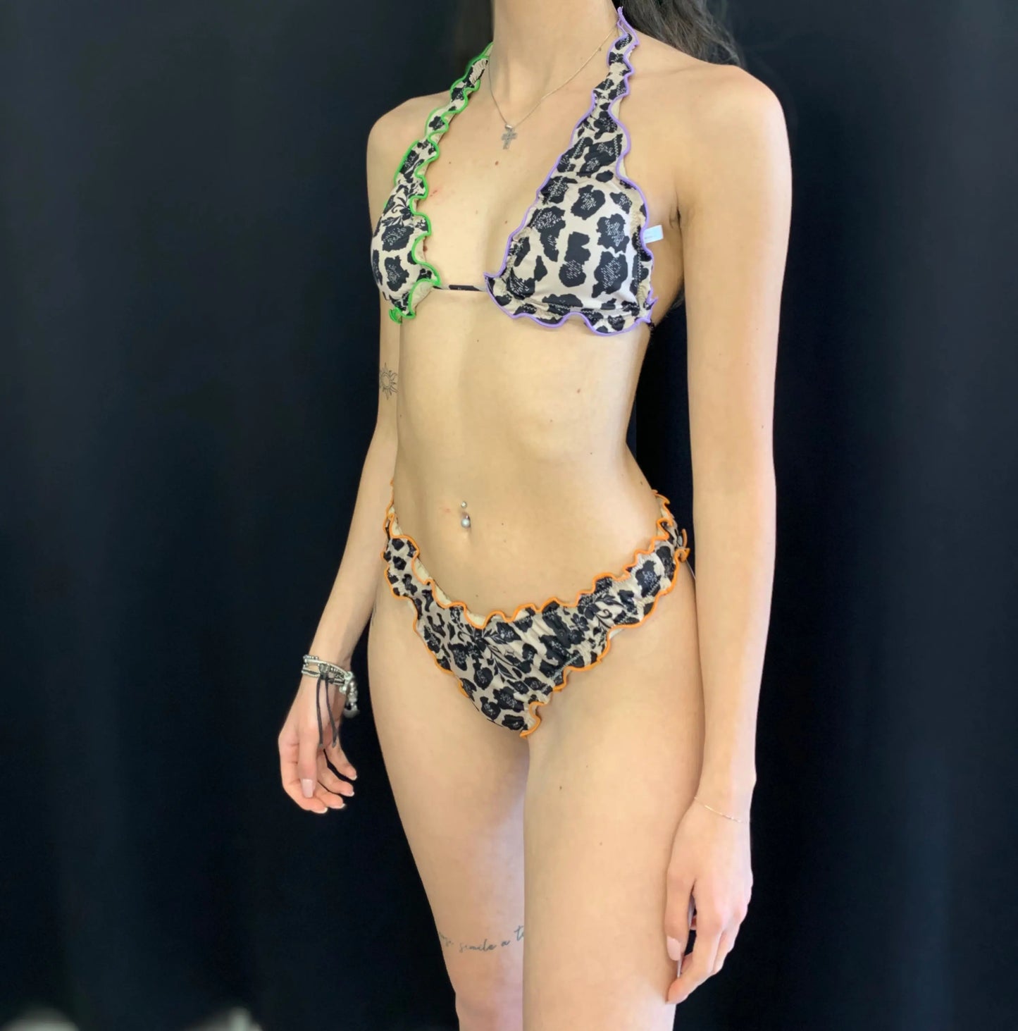 BIKINI F**K (9219886219591)